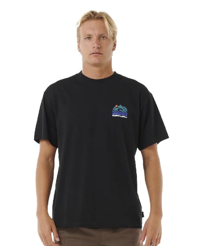 Vaporcool Search Trek T-Shirt in Black Iron Safe Non-Iron Wrinkle Free