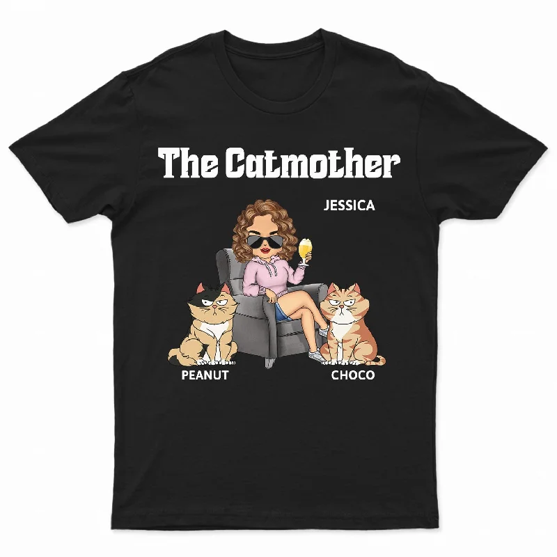 The Cat Mother - Gift For Cat Moms, Cat Lovers, Women, Yourself - Personalized T Shirt Elegant Classic Vintage