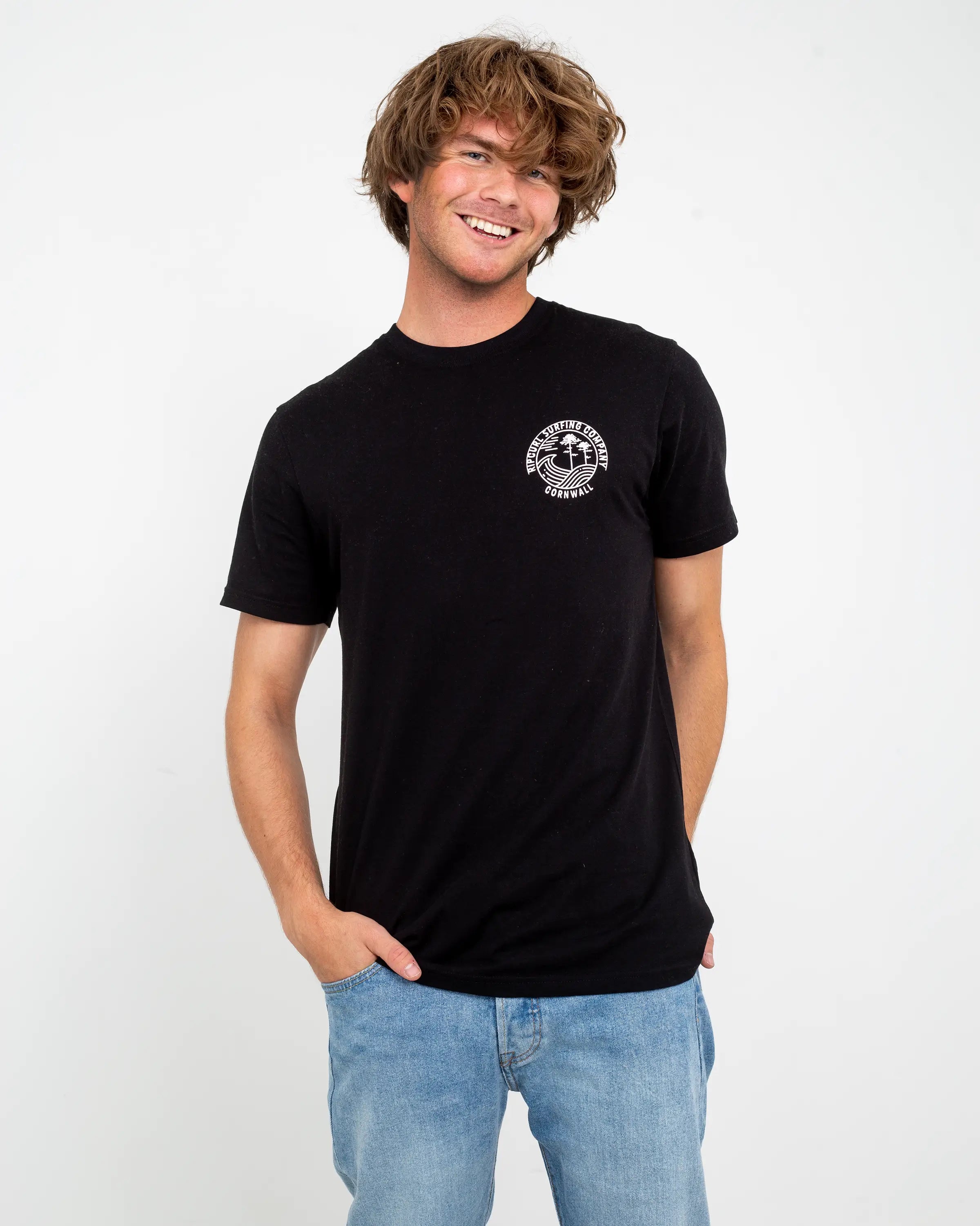 Destee Cornwall T-Shirt in Black V-Neck T-Shirt Long Sleeve Cotton