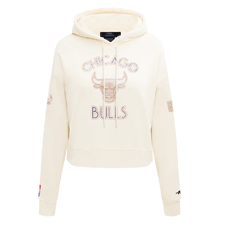 NBA CHICAGO BULLS CITY EDITION 24-25 WOMEN'S FLC CROPPED PO HOODIE (EGGSHELL) Hoodie with Hem Frayed Vintage Worn