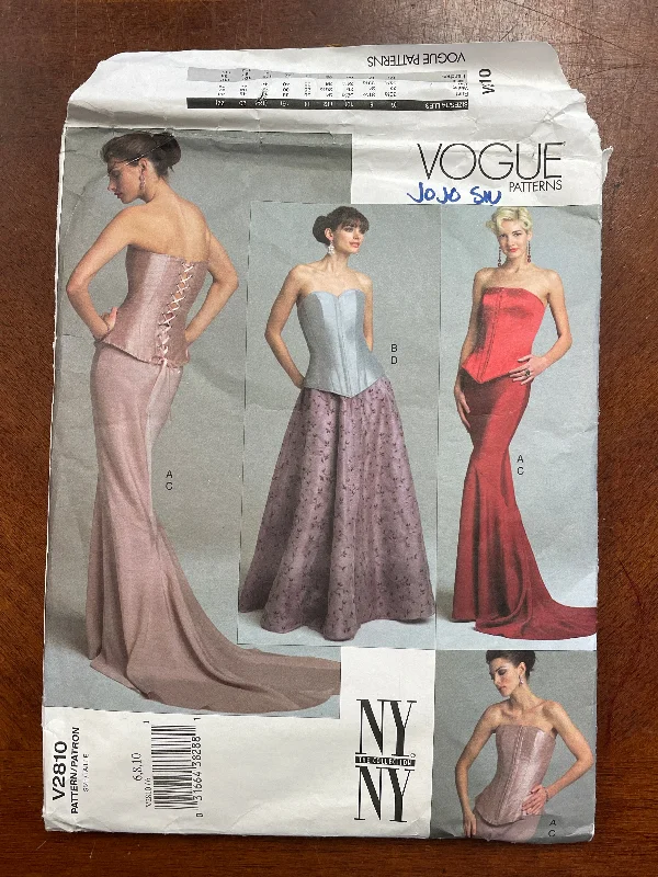 2003 Vogue 2810 Pattern - Boned Bodice and Skirt FACTORY FOLDED linen skirt light