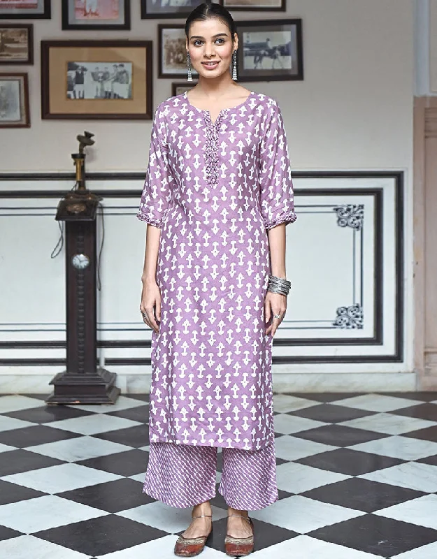 Classy Purple Pure Maslin All Season Designer Pure Maslin Heavy Digital Print Purple Kurti & Bottom Straight Design Pant Trendy Work Pants