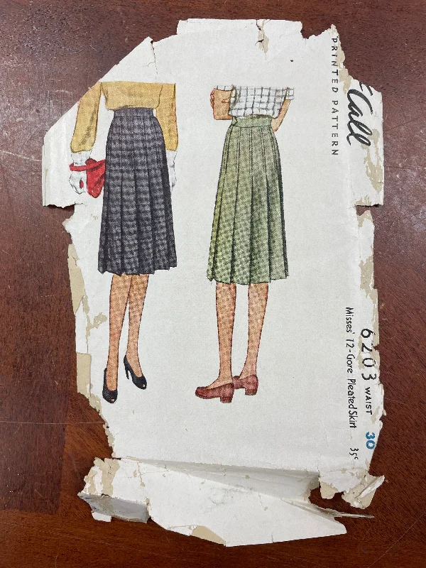 1940's McCall 6203 Pattern - Skirt with 12 Gores denim skirt casual