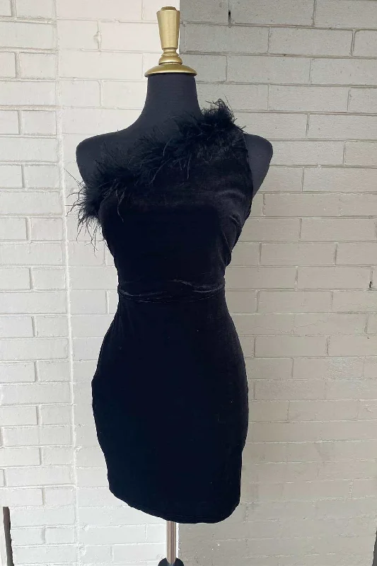 Black One-Shoulder Feathered Bodycon Short Party Dress sweetheart Neckline Romantic