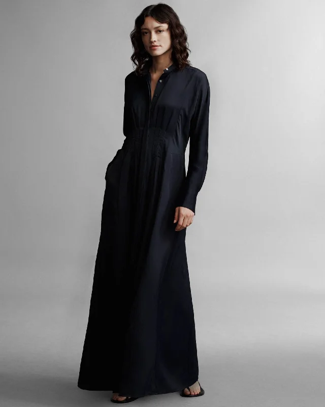 Main After Midnight Dress Turtleneck Neckline Stylish