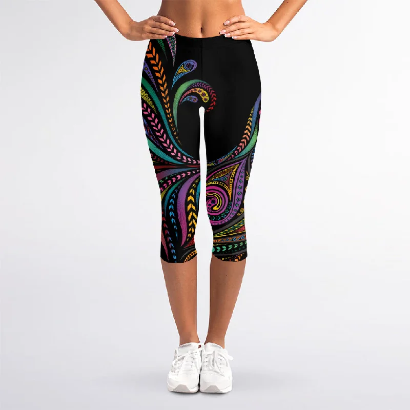 Colorful Rooster Print Women's Capri Leggings Comfortable Classic Yoga Leggings