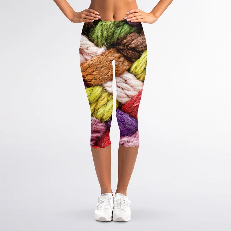 Colorful Wool Yarns Print Women's Capri Leggings Trendy Sports Performance Leggings