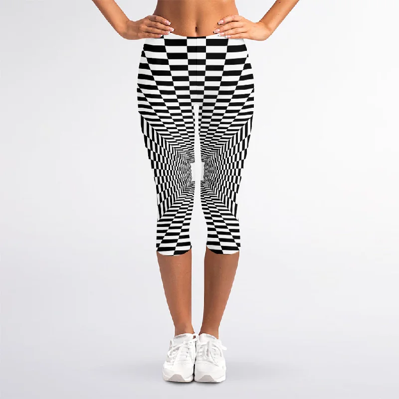 Black And White Tunnel Illusion Print Women's Capri Leggings Trendy Fitness Leggings