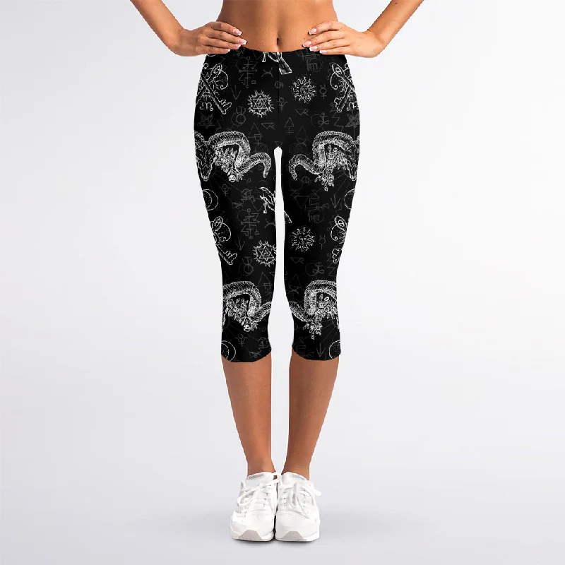 Black And White Wicca Gothic Print Women's Capri Leggings Trendy Color Block Leggings