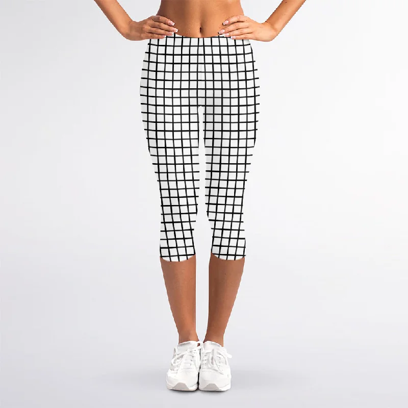 Black And White Windowpane Pattern Print Women's Capri Leggings Cozy Ribbed Leggings